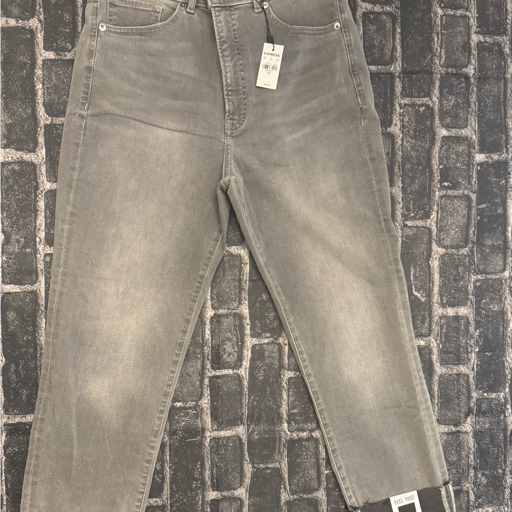 Express Women's Straight Leg Jeans in Gray